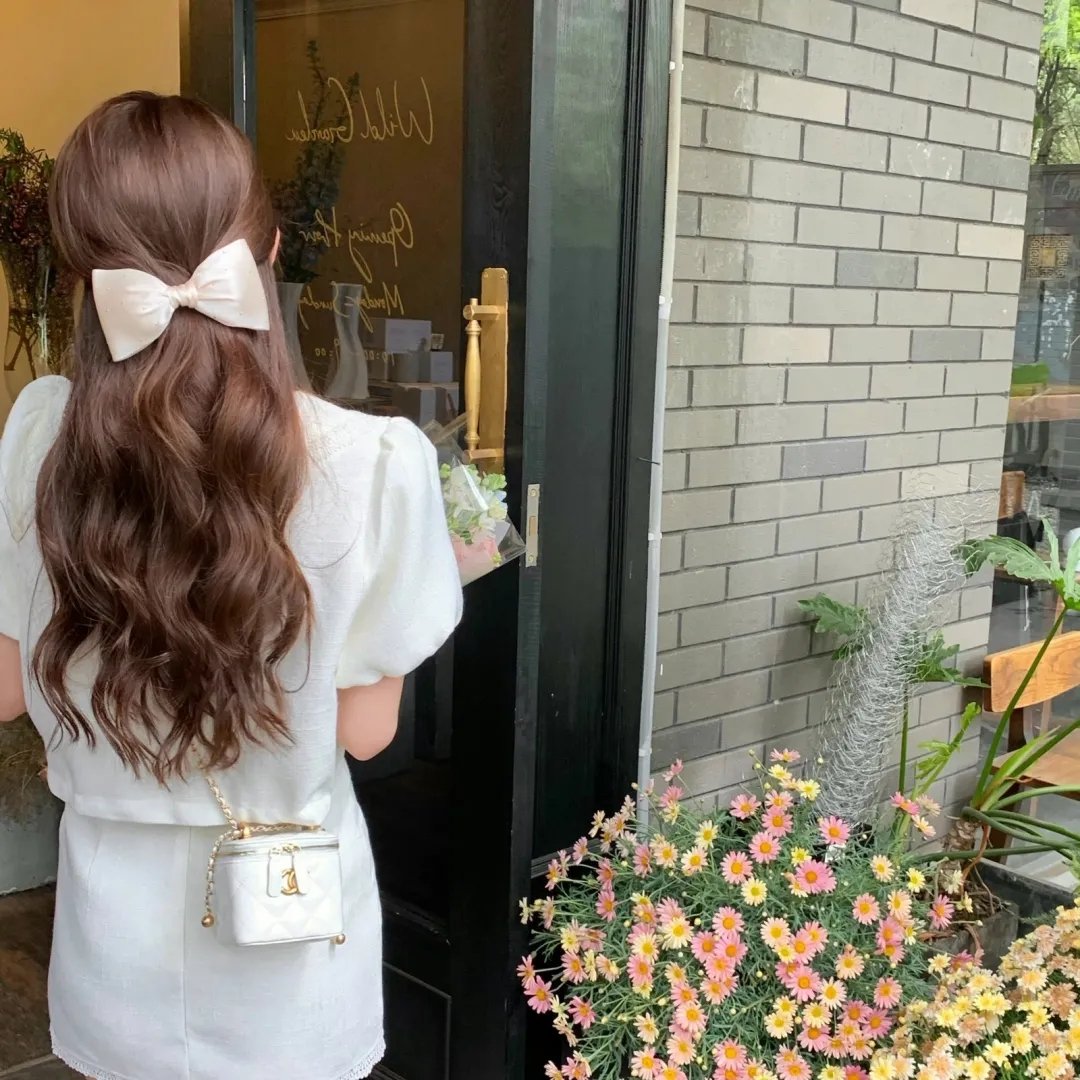 穿书富家妯娌我和闺蜜齐上阵